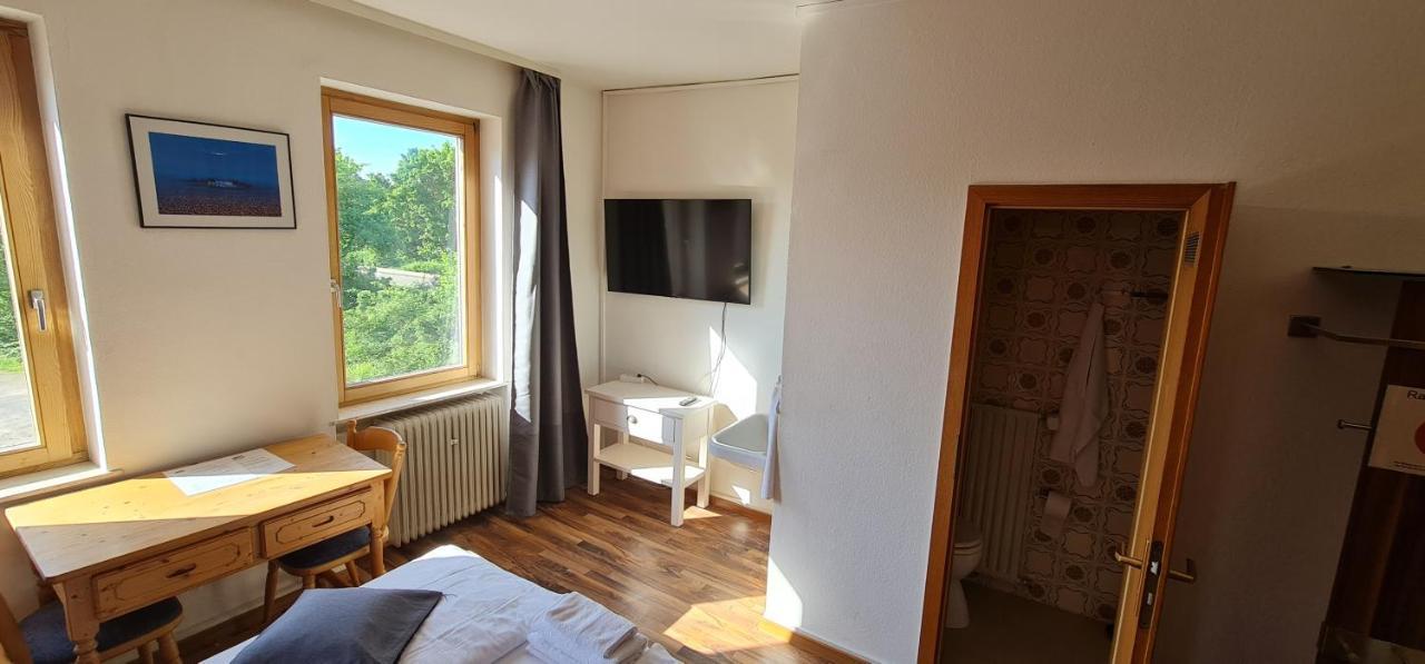 Hotel Bischoff Winnweiler Eksteriør billede